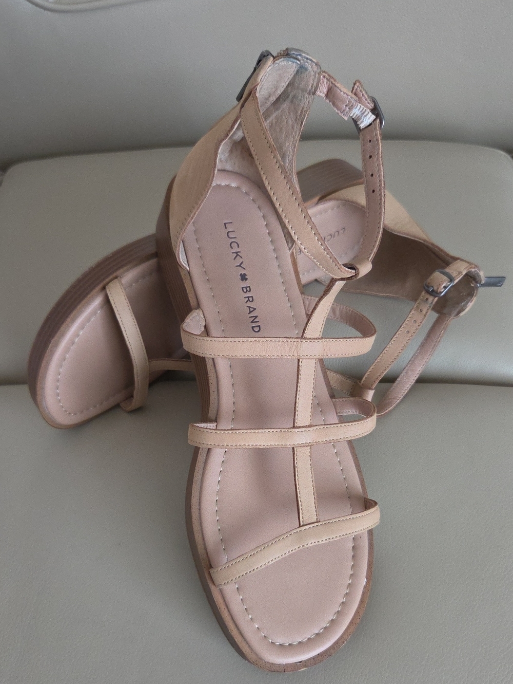 Lucky Brand Nude/Tan Strappy T‑Bar Sandal - Women Size 10M
